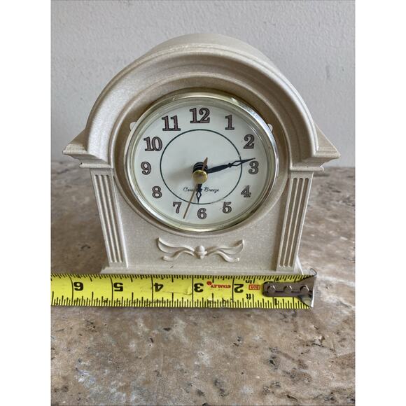 Ingraham Ivory Mantel Desk Clock 6"x5" Art Deco Style Vintage WORKS - Picture 5 of 9